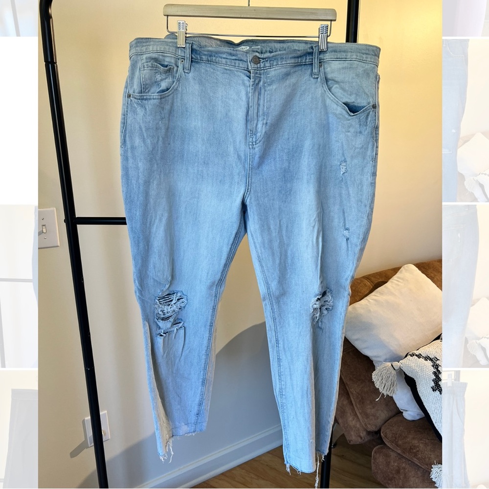 Old Navy Boyfriend Jeans size 20